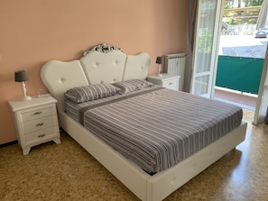 Apartamento básico | 1 quarto, roupas de cama antialérgicas, escrivaninha