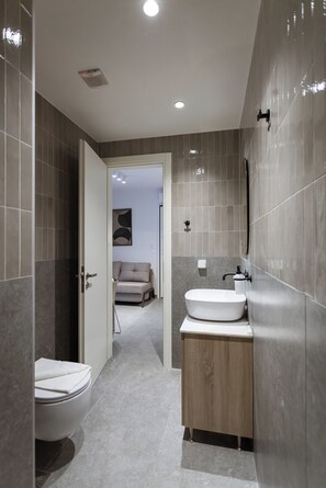 Hair dryer, towels - Luxury Apartments of Colossus - Artemis (Rhodes)