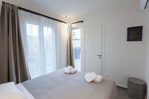 1 habitación, tabla de planchar con plancha y wifi gratis 
