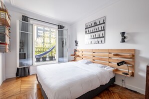 2 bedrooms, WiFi, bed sheets