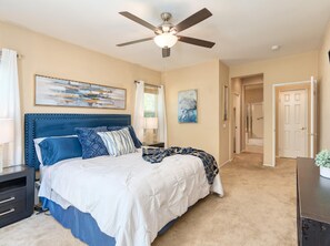 House - Stunning 4-bed House in Indio in Golf Course Commu (Indio)