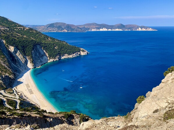 Immagine non classificata, 1 di 35, pulsante
