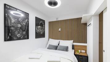 1 bedroom, iron/ironing board, free WiFi