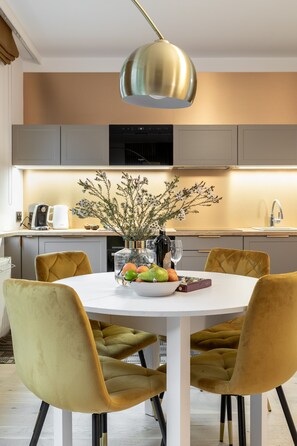 In-room dining - Praga-Północ Okrzei (Warsaw)