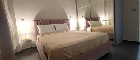 Apartment | 1 bedroom, iron/ironing board, free WiFi, bed sheets