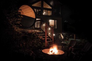 Property grounds - Le Windermere - British Inspired Thermal Escape (Sainte-Béatrix)