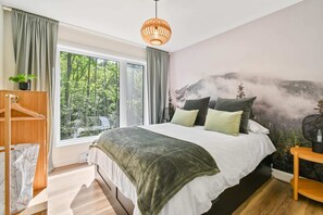 2 quartos, berço de viagem, Wi-Fi, roupa de cama