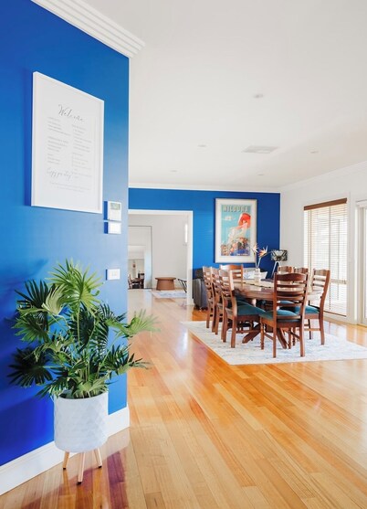 Family and Pet friendly 