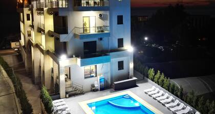 Amchit Grand Hotel