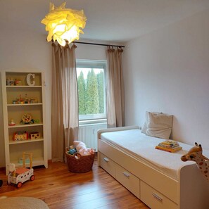 2 Schlafzimmer, Bügeleisen/Bügelbrett, WLAN, Bettwäsche
