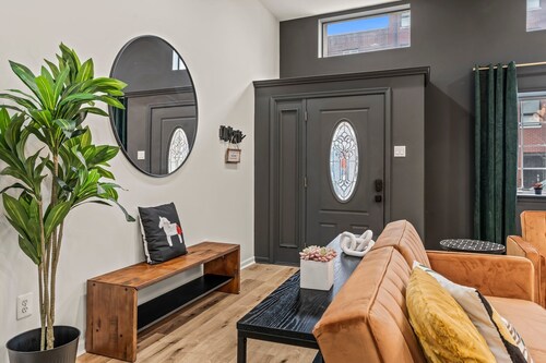 Historic Old City- Kid Friendly- Mins to Stadium