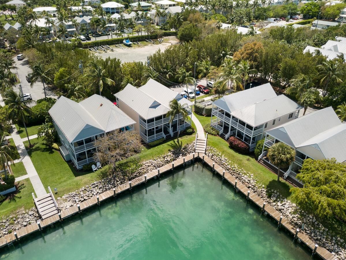 Harbor Village Home with Boat Dockage: Canalside 3BR/2.5BA Cottage 7061