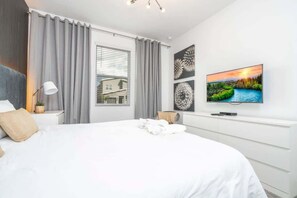 9 soverom, skrivebord, strykejern/-brett og wi-fi