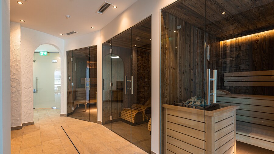 Lakeside-Luxury Apartments