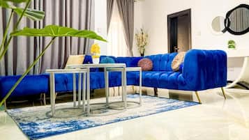 Business-Zimmer | Wohnbereich | Flachbildfernseher, Stereoanlage