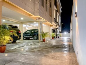 Exterior - Alexandria Court Lekki (Lekki)