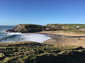 Beach - Family sized lodge,Parkdean Newquay Holiday Park. Close to beaches & attractions (Newquay)