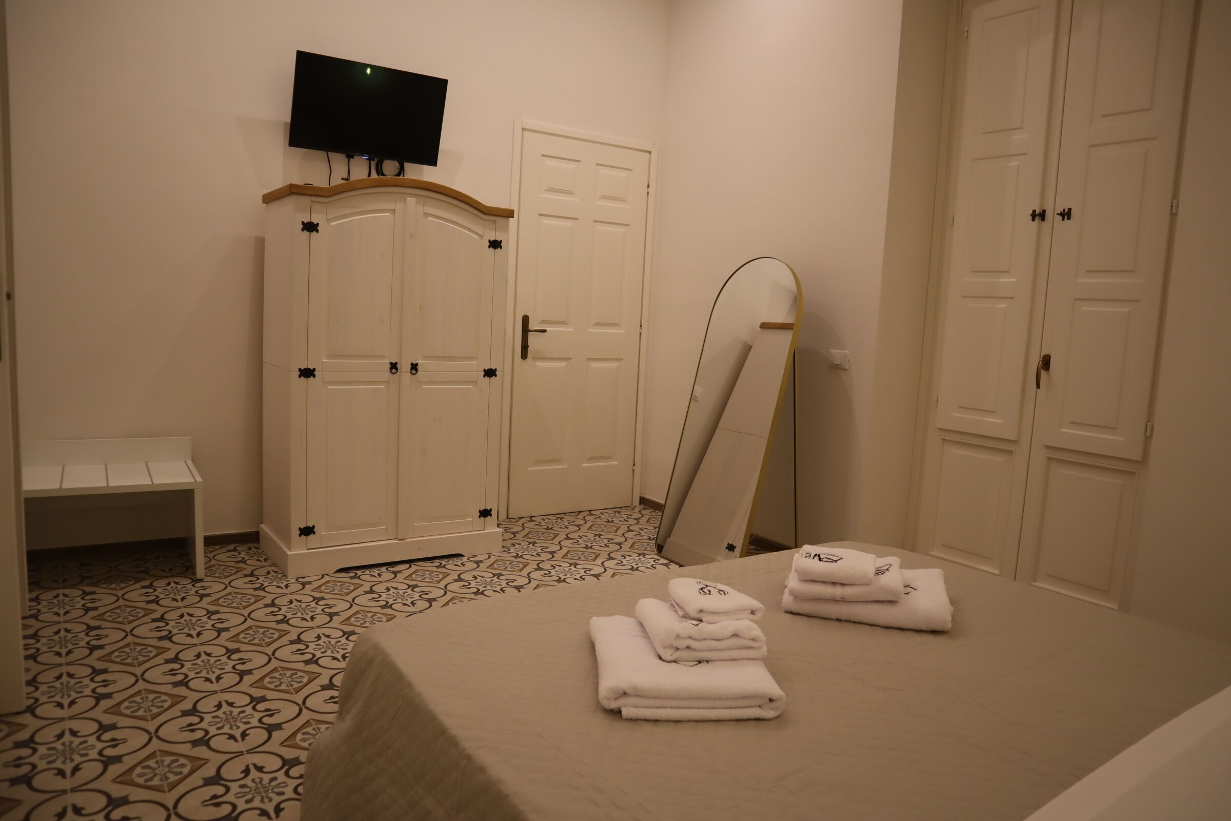 1 habitación, wifi y ropa de cama 