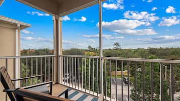 House, Accessible | Terrace/patio