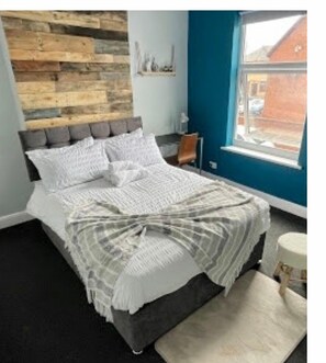 6 Schlafzimmer, Bügeleisen/Bügelbrett, kostenloses WLAN, Bettwäsche