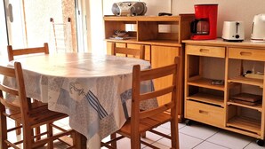 Dining - Charming T2 with terrace between beaches in Banyuls-sur-Mer (Banyuls-sur-Mer)