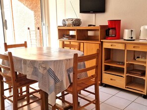 Dining - Charming T2 with terrace between beaches in Banyuls-sur-Mer (Banyuls-sur-Mer)
