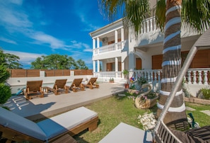 Garden - Estella Luxury Villa (Zakynthos)