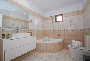 Luxury-Villa | Badezimmer