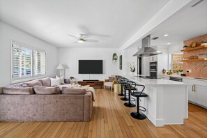 Casa | 3 quartos, acesso à internet de alta velocidade