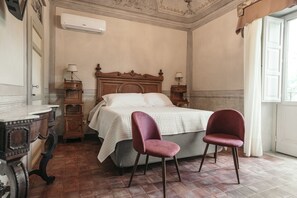 Suite – exclusive | Minibar, skrivebord, strykejern/-brett og wi-fi (inkludert)