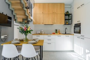 LÀgenhet | Eget pentry | KylskÄp, ugn, spishÀll och diskmaskin