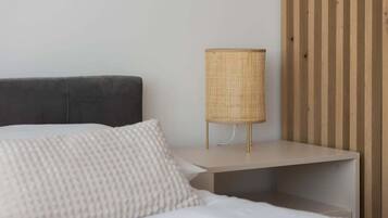 熨斗/熨衣板、WiFi、床单