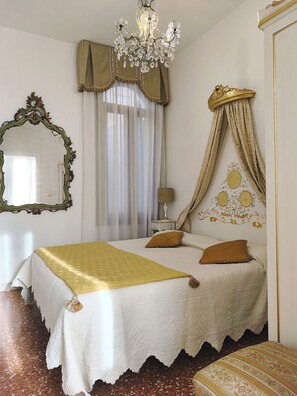 2 soverom, wi-fi (inkludert) og sengetøy