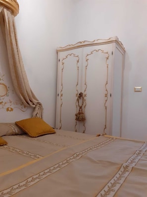 2 habitaciones, wifi gratis y ropa de cama 