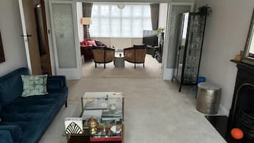 House | Living area | TV, fireplace