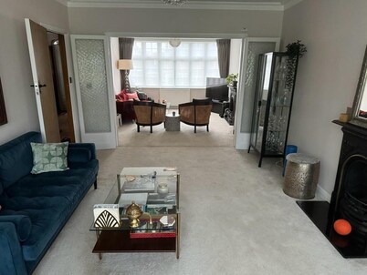 Cosy and Lovely 4-bed House in Stanmore