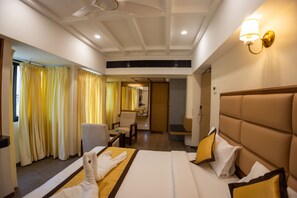Economy Suite, 1 Bedroom, Private Bathroom | Egyptian cotton sheets, premium bedding, pillowtop beds - Hotel Grand Sabarees (Madurai)