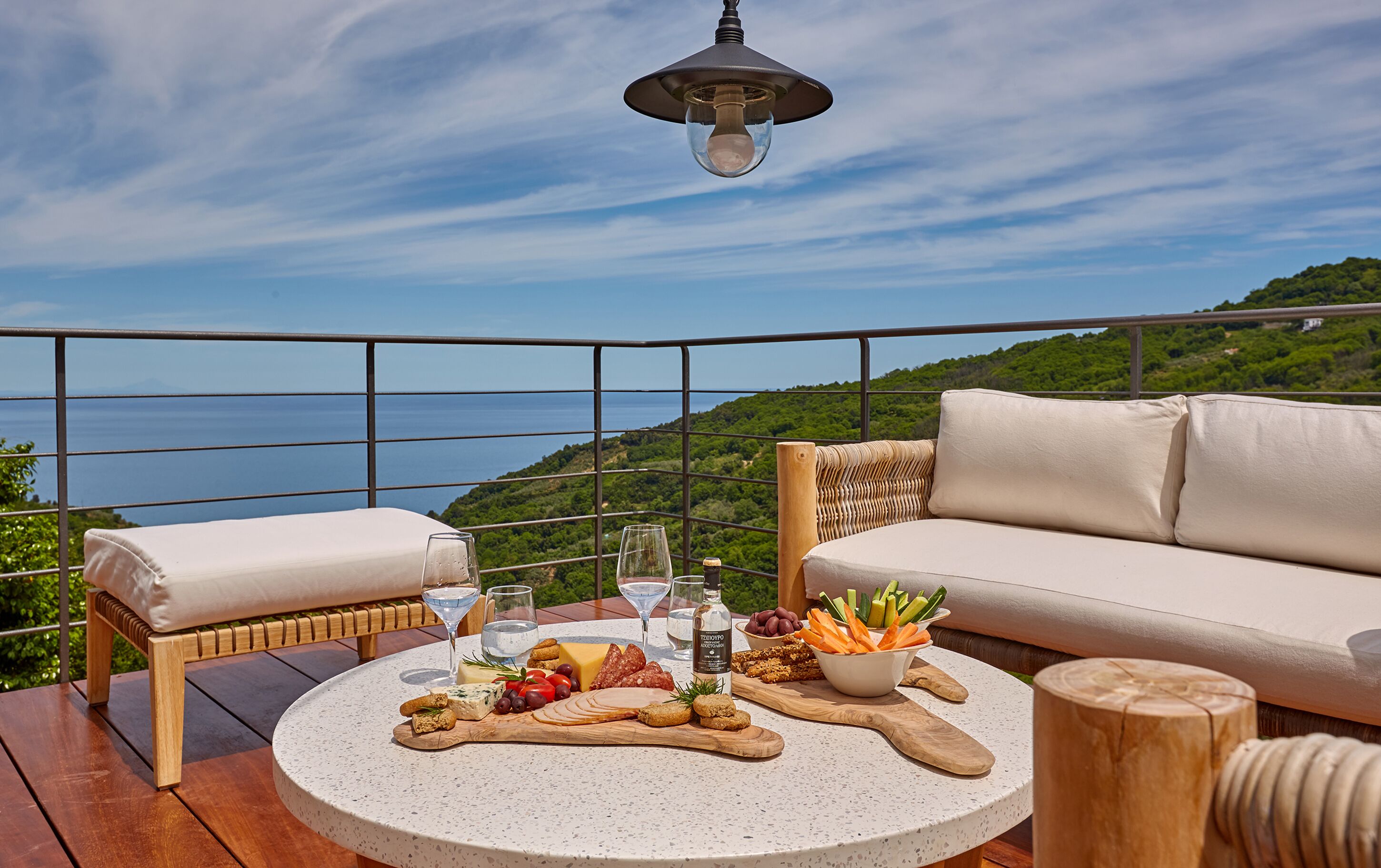 Vila panorâmica | Terraço/pátio