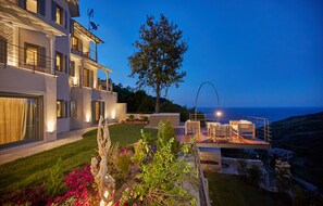Panoramic Villa | Terrace/patio