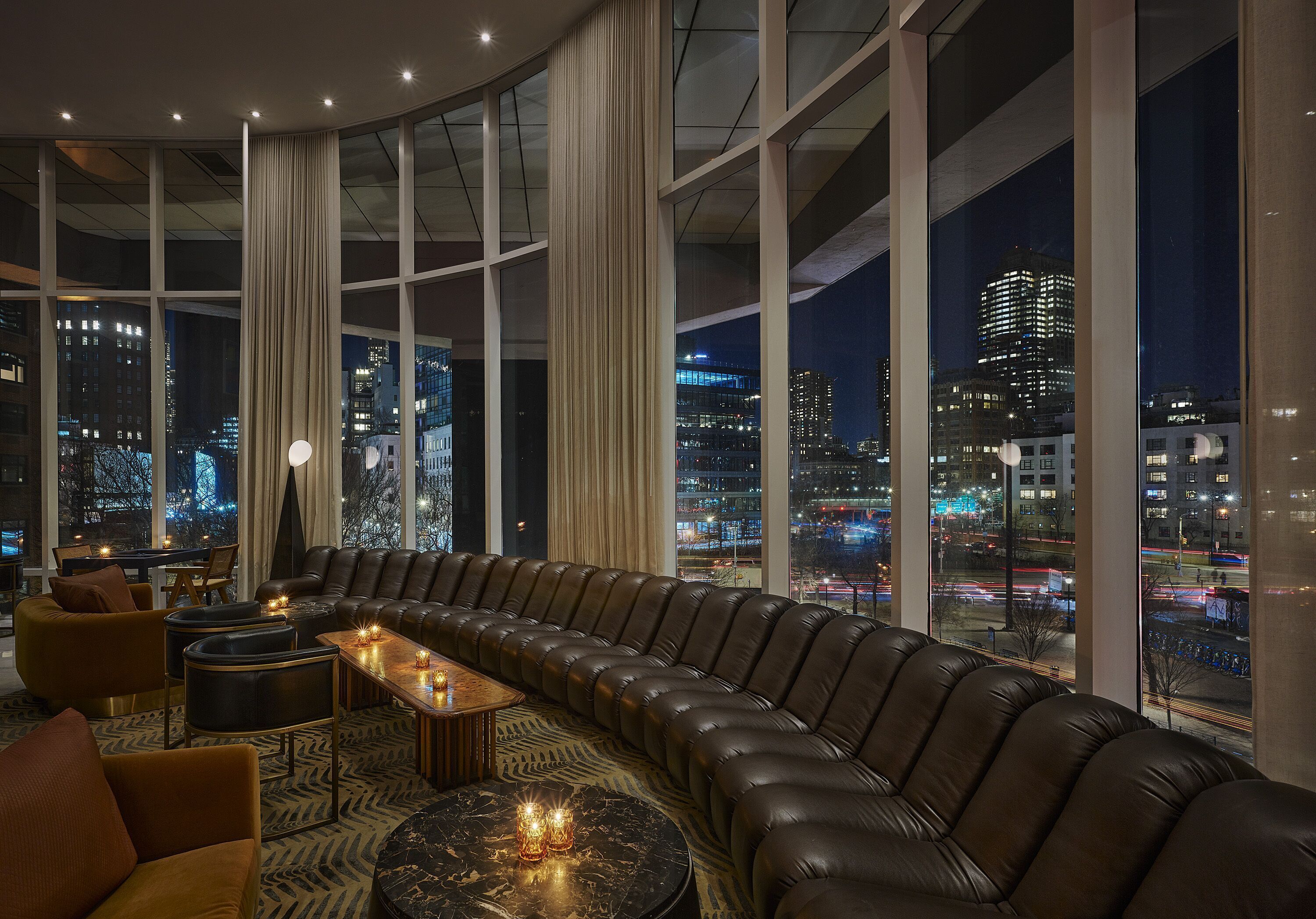 NYC Living, ModernHaus Bliss, Onsite Rooftop Pool, 2 Pet-Friendly Units!