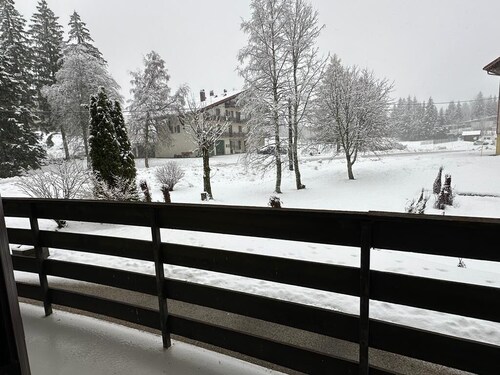 Appartement 4 personnes-5 min du village des rousses  à pied