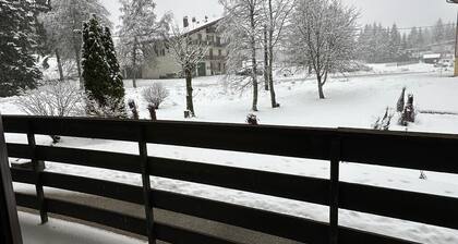 Appartement 4 personnes-5 min du village des rousses Ă pied