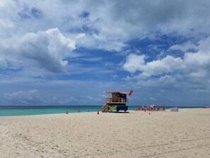 Beach nearby - Miami Beach Getaway 100 yards from Beach (Miami)