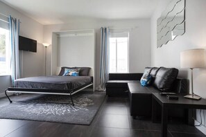 1 Schlafzimmer, Schreibtisch, Bügeleisen/Bügelbrett, WLAN