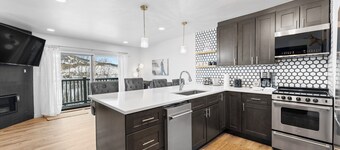 Ideally Located Condo in Dillon w/ Marina Views & Close to the Amphitheater!