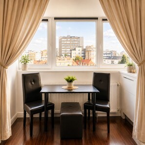 Classic Apartment | 1 bedroom, individually decorated, individually furnished - Baroq Central City Apartment (Bucharest)