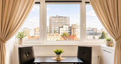 Baroq Central City Apartment