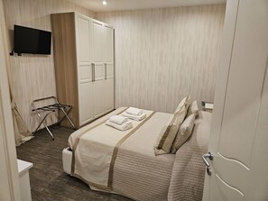 2 間睡房、上網、床單