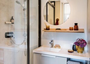 MISSOURI LUXE AVEC SPA 5 p | Badezimmer | Dusche