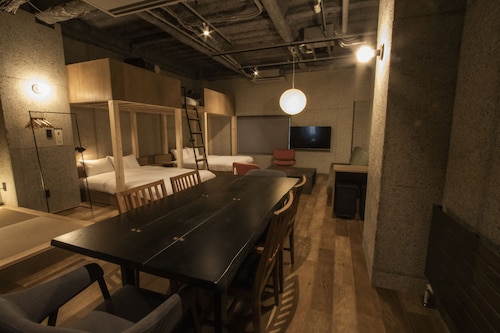 Green Room Hotel 施設全景